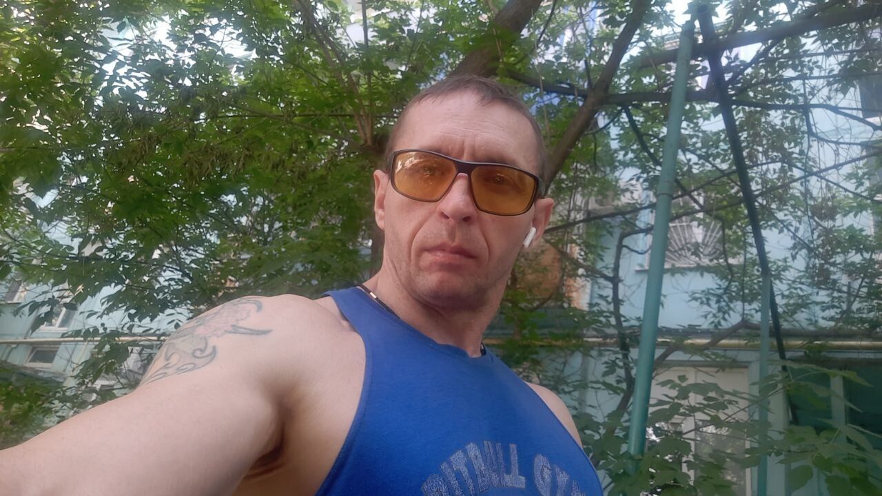  53905945  BadBoy, 47 ,    