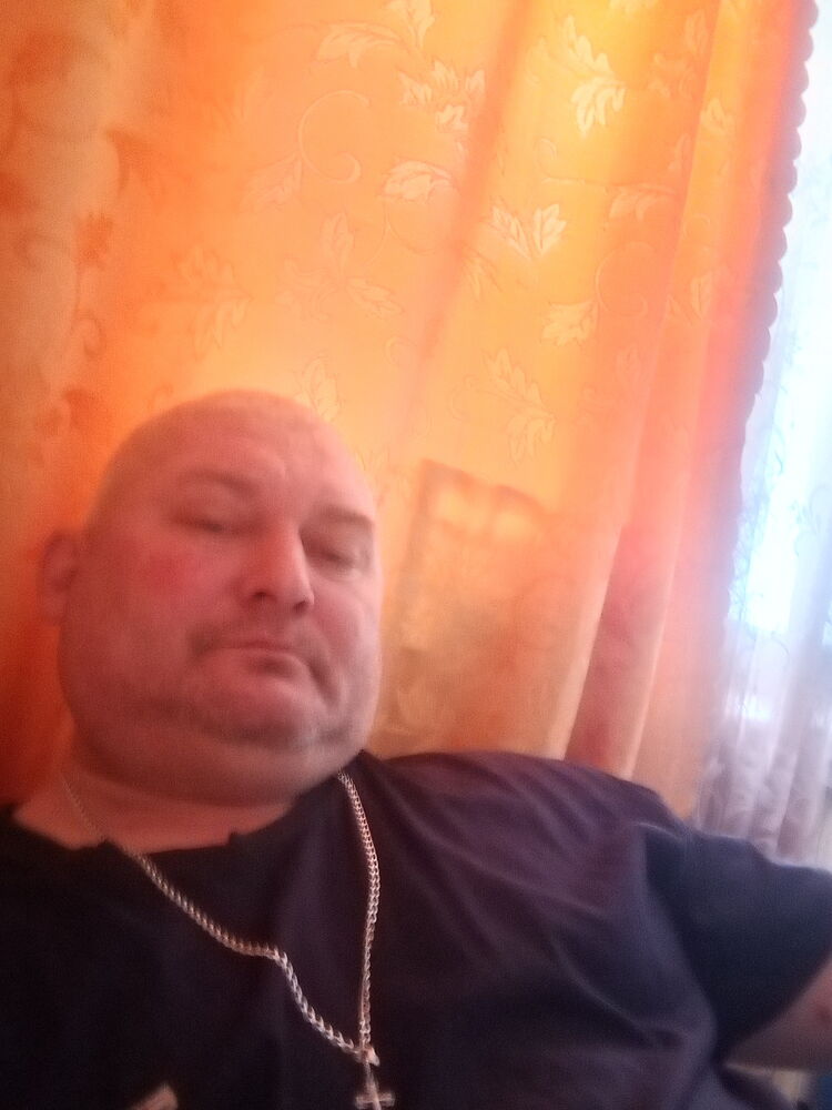  ,   Denis, 44 ,   ,   , c 