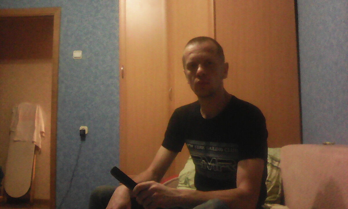  ,   Maksim, 41 ,   ,   , c 