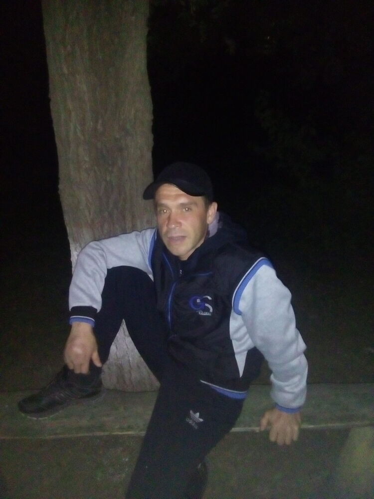  10548625  , 44 ,    