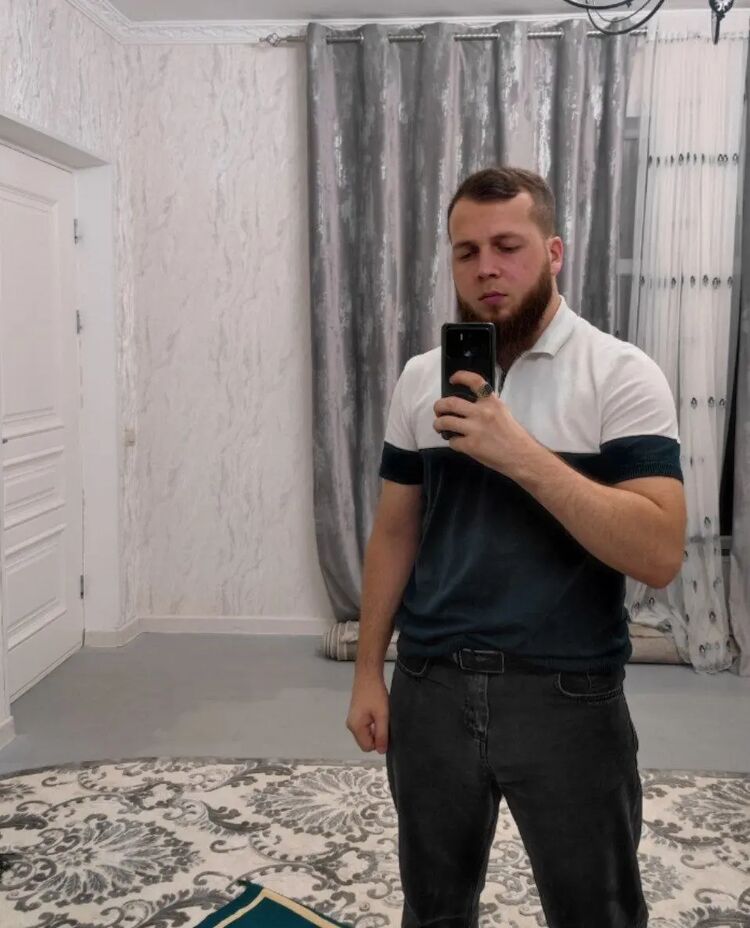  44338195  , 23 ,    
