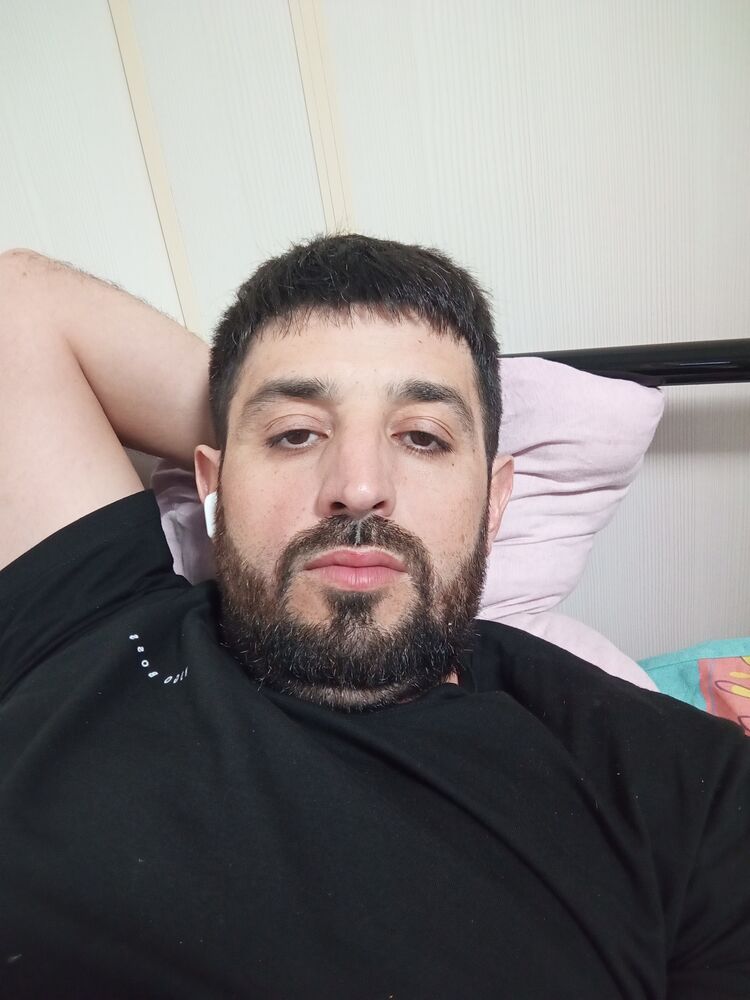  43704215  Ehtiram, 28 ,    