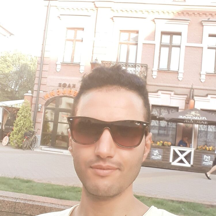  Algiers,   Yaya, 31 ,   ,   , c 