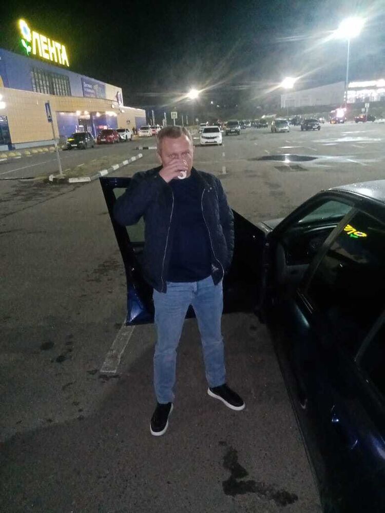  46683675  , 39 ,    