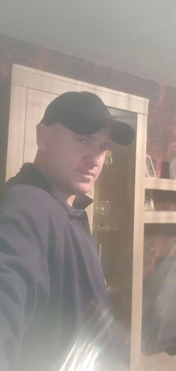  Aalen,   , 46 ,     , c 