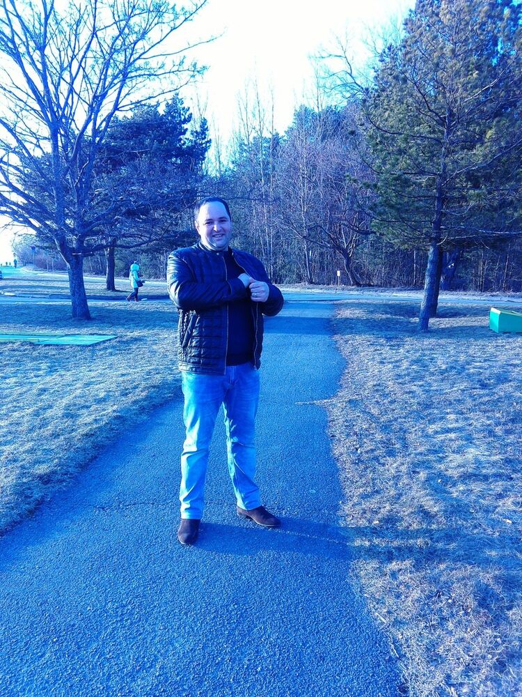  ,   David, 42 ,   