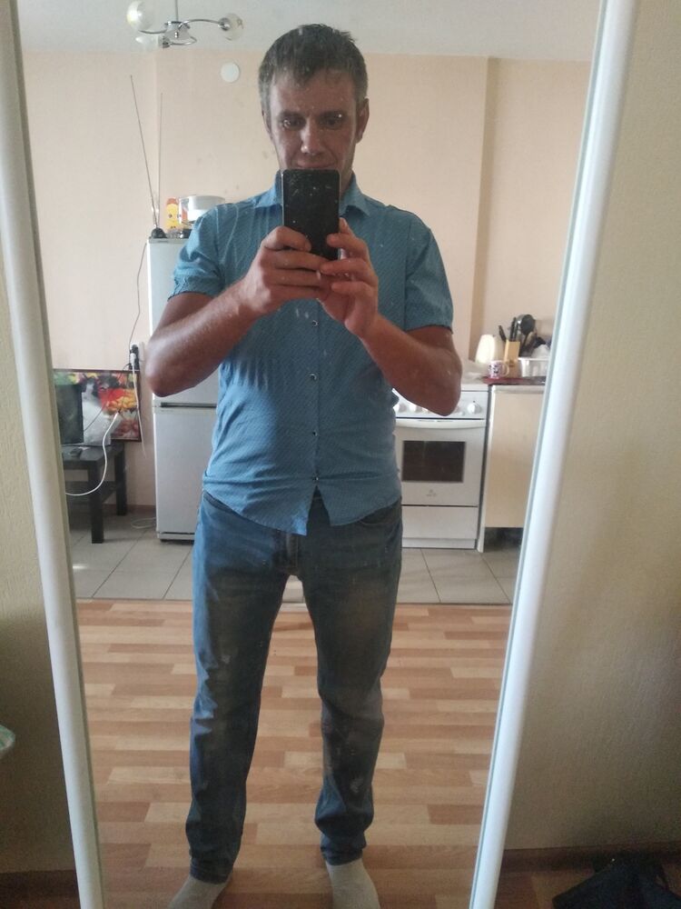  ,   Vasily, 37 ,   ,   