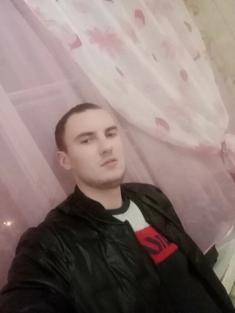  -,   Viktor, 27 ,   ,   , c , 