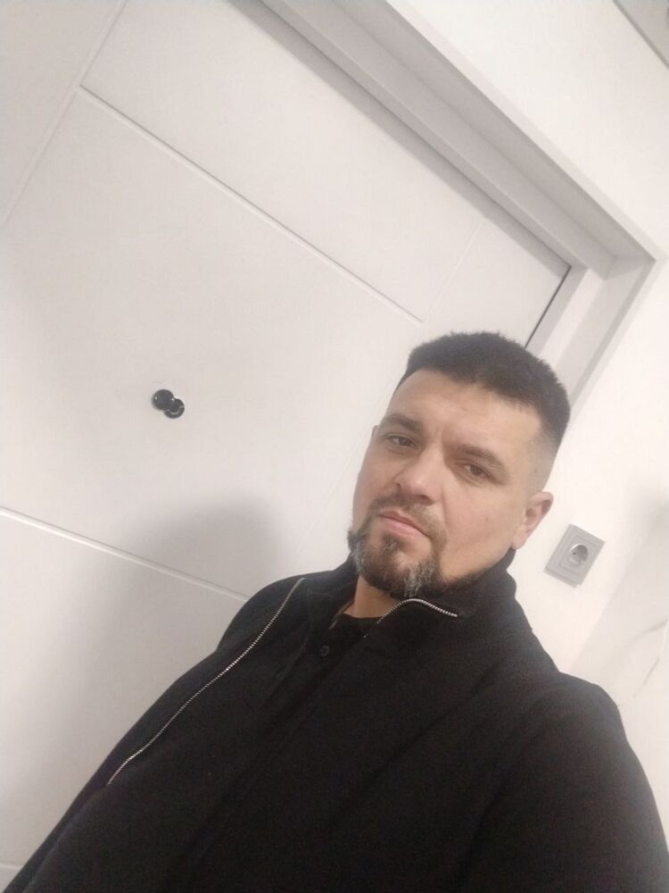  54043855  , 39 ,    -