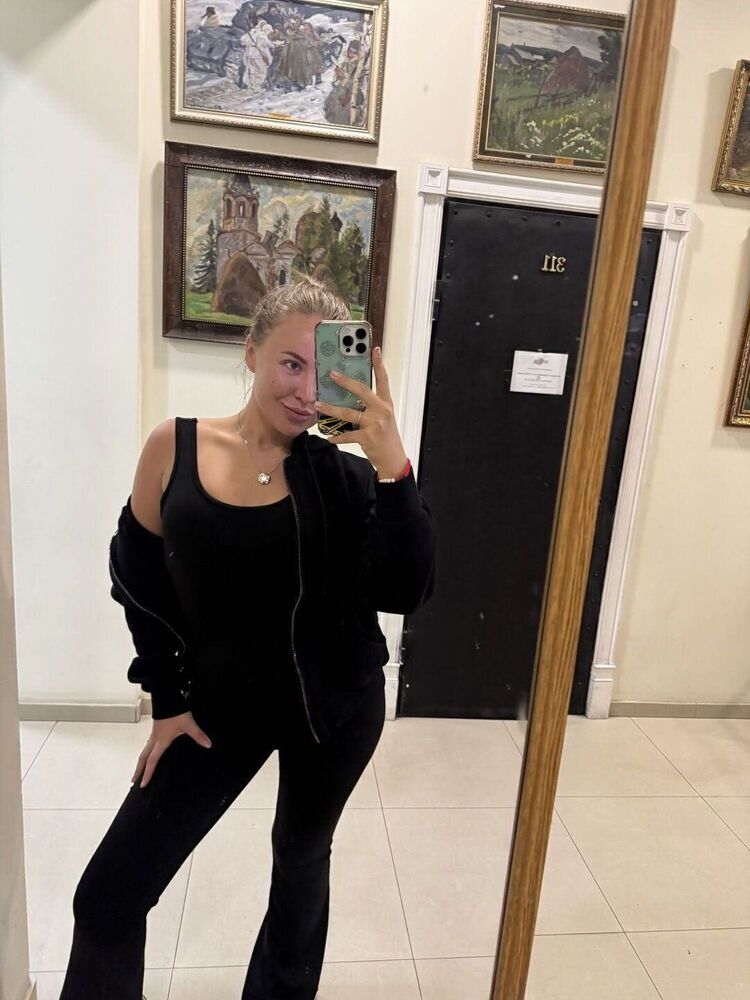  Phuket,   Lada, 26 ,     , c 