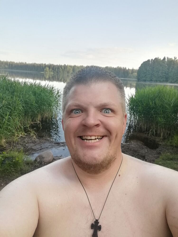  35831515  ϸ, 33 ,    -