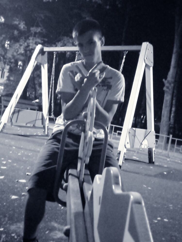  31968915  , 21 ,    
