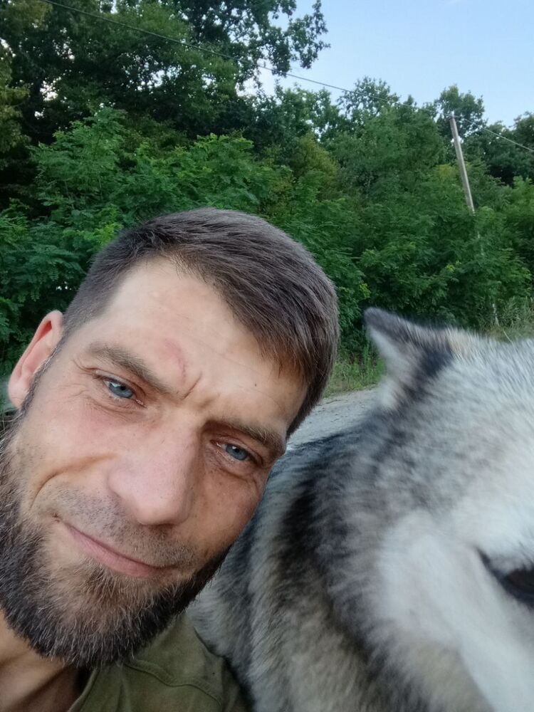  ,   Denden, 43 ,   ,   