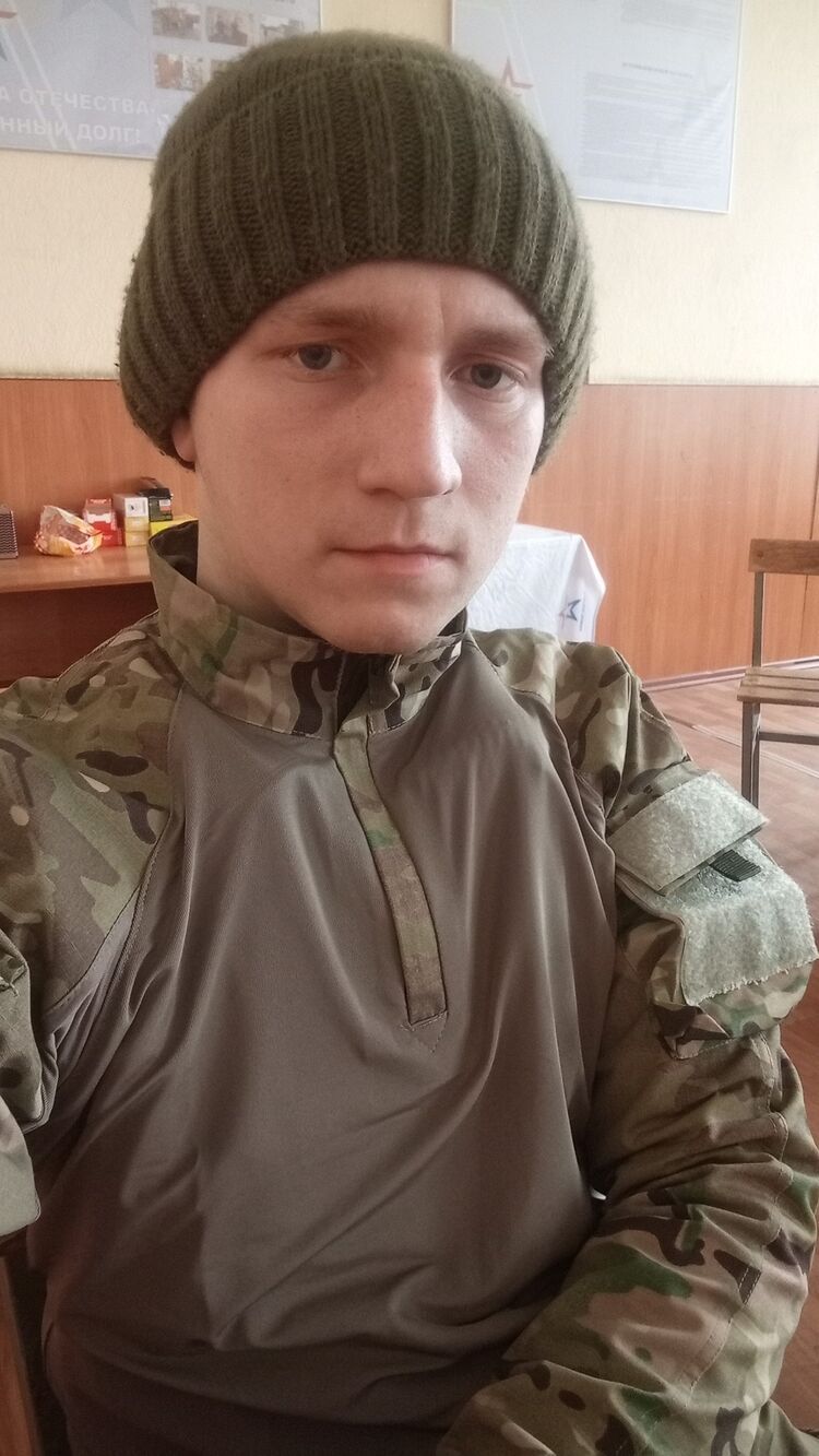  -,   Maxim, 21 ,   ,   , c 