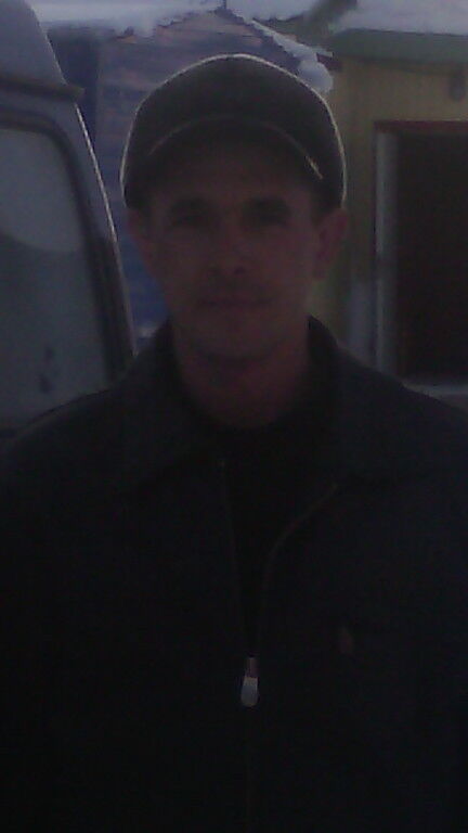  15402395  Evgenyi, 42 ,    