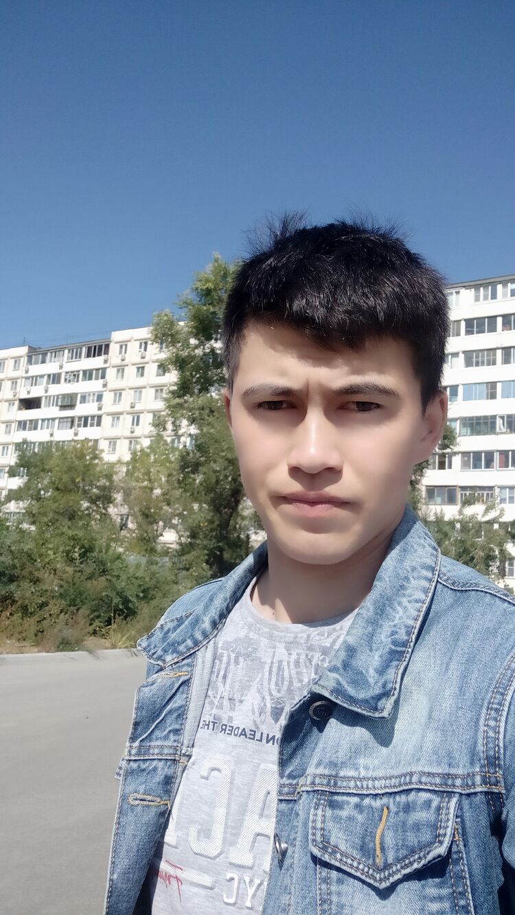  34741145  Kiris, 25 ,    