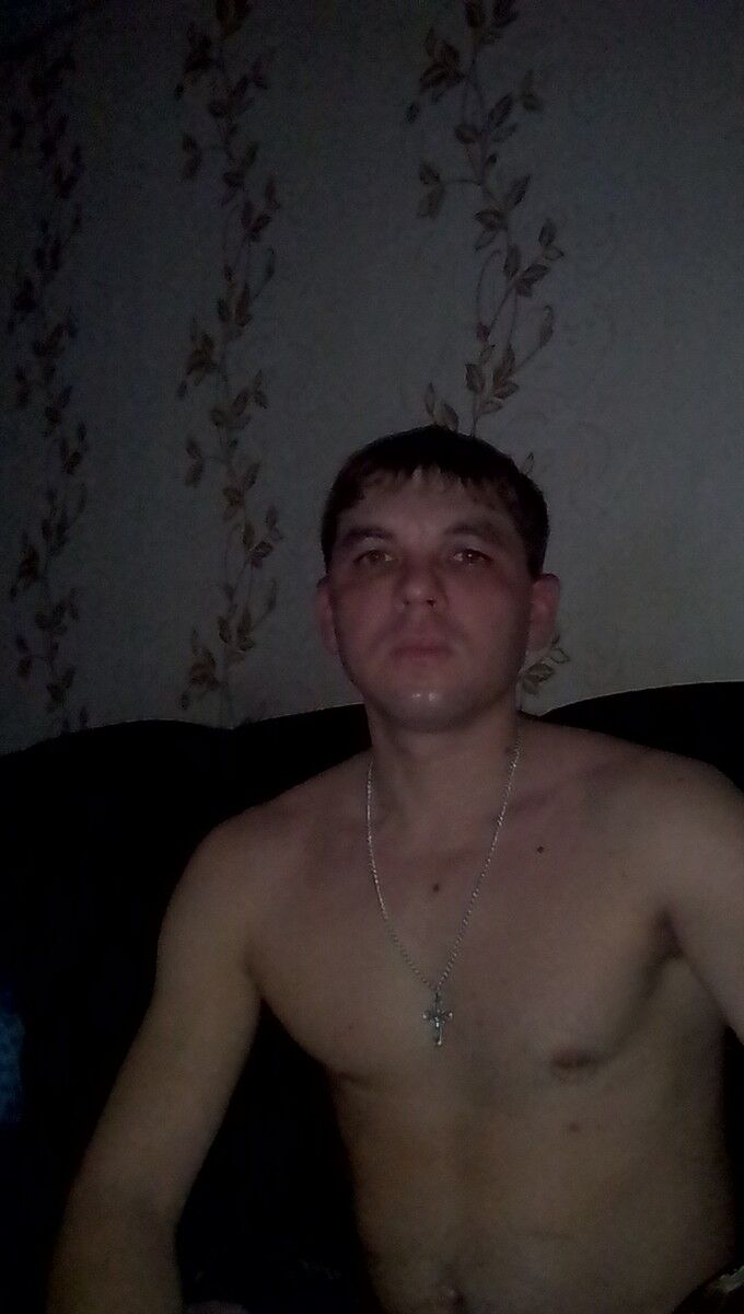  8600735  Aleksei80, 42 ,    