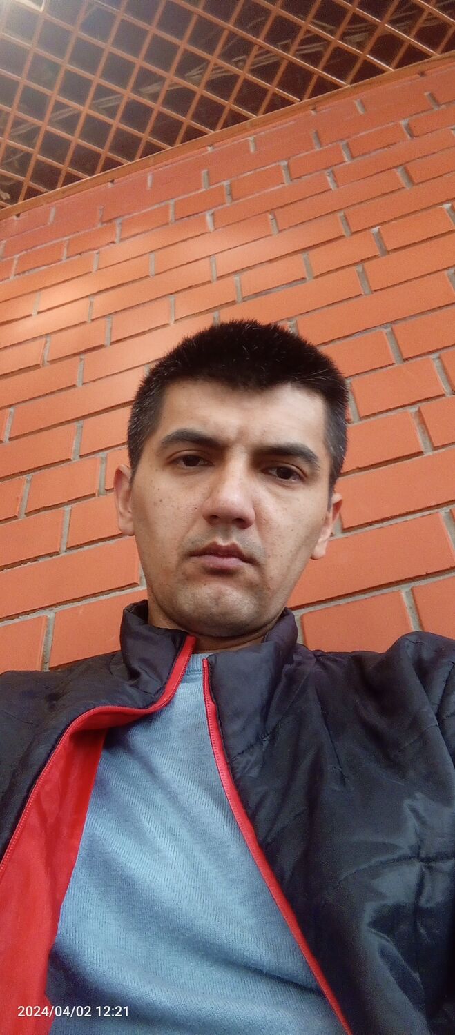  43835525  , 33 ,    