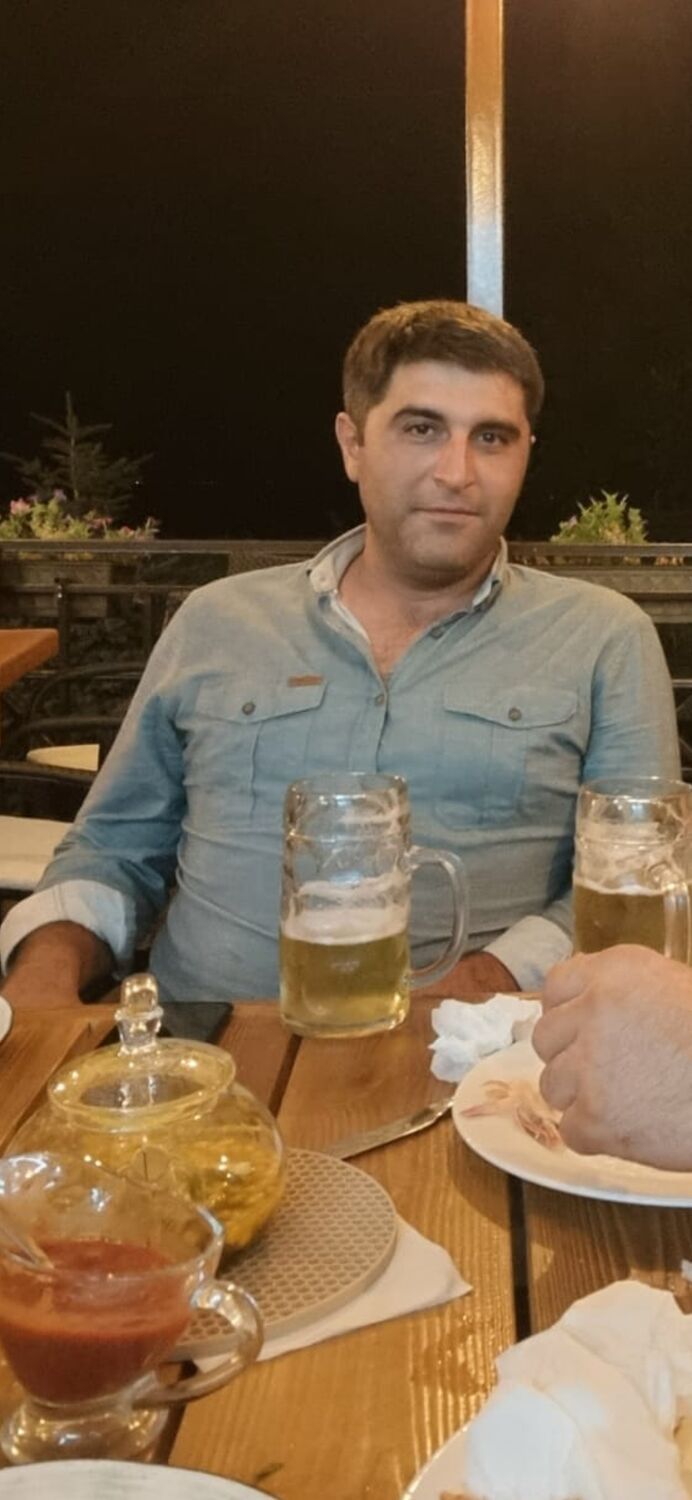  ,   Maks, 38 ,   ,   