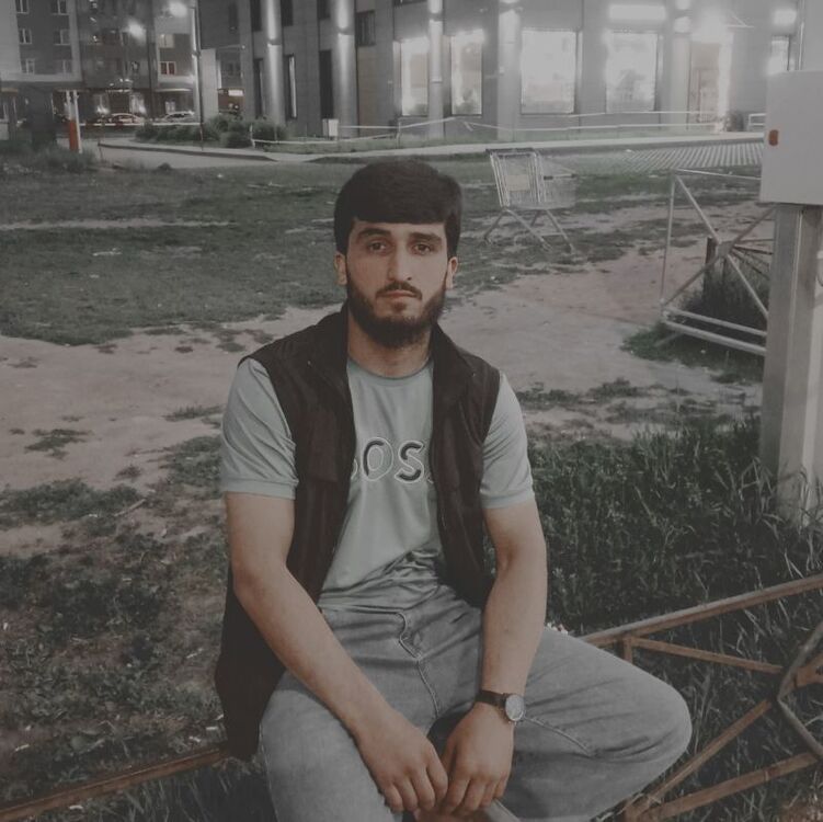  50426775  , 23 ,    -