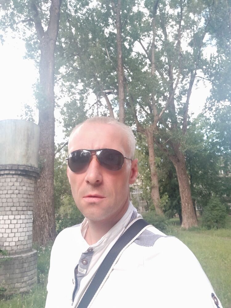  ,   Evgenij, 44 ,   ,   , c 