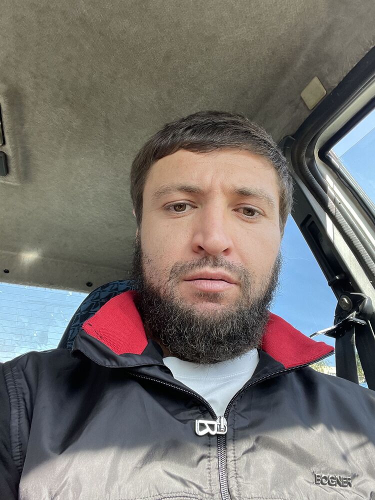  46627885  , 34 ,    