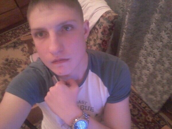  16051245  Viktor, 26 ,    ?
