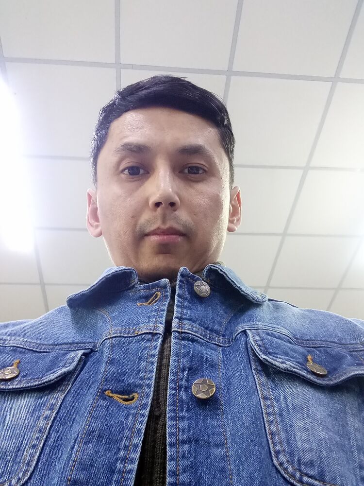 52421925  IZZATILLA, 36 ,    