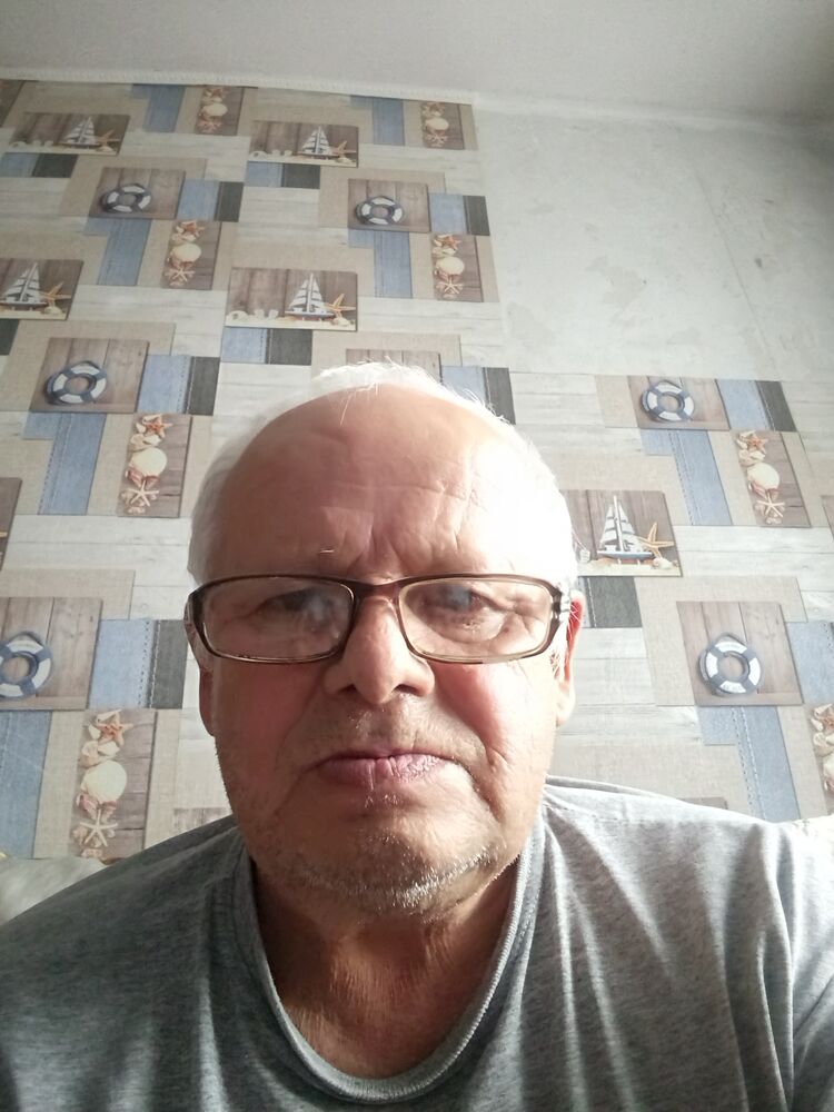  30492885  Konctantin, 68 ,    