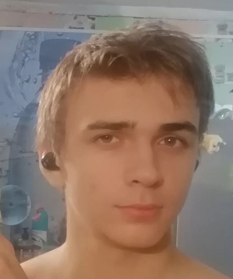  44327315  , 22 ,    