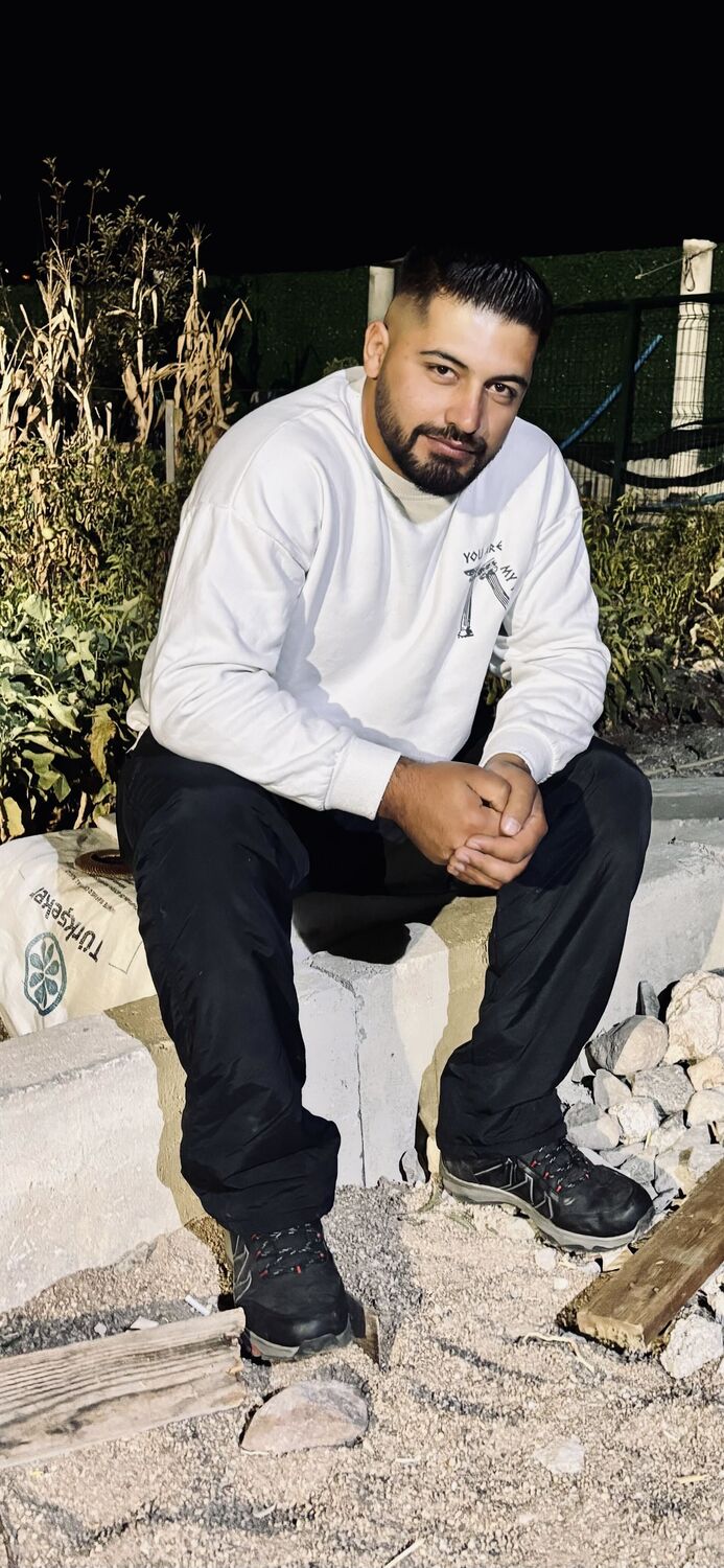  Adiyaman,   Hasan, 25 ,   ,   