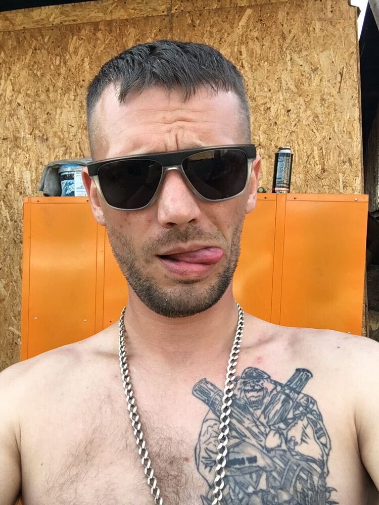  45758795  , 31 ,    