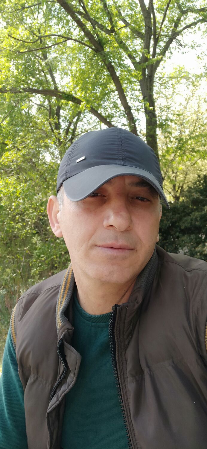  25973405  Irakli, 45 ,    Algolsheim