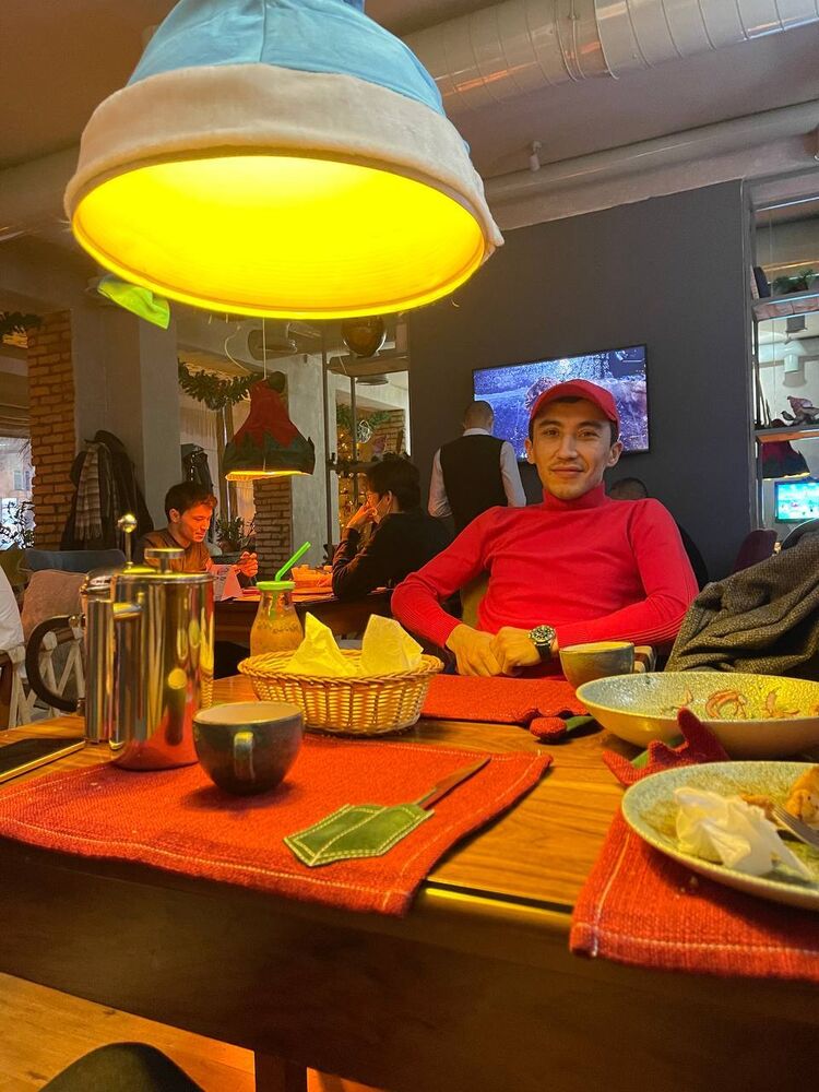  27438875  Hayotilla, 34 ,    