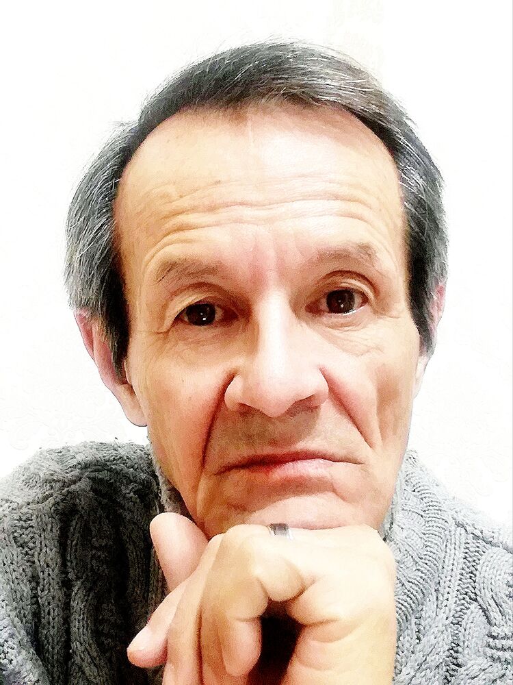  33938835  Aron, 55 ,    