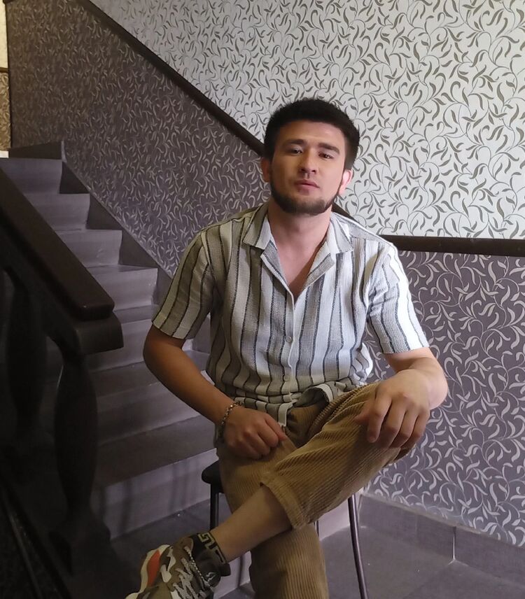  45008205  , 27 ,    -