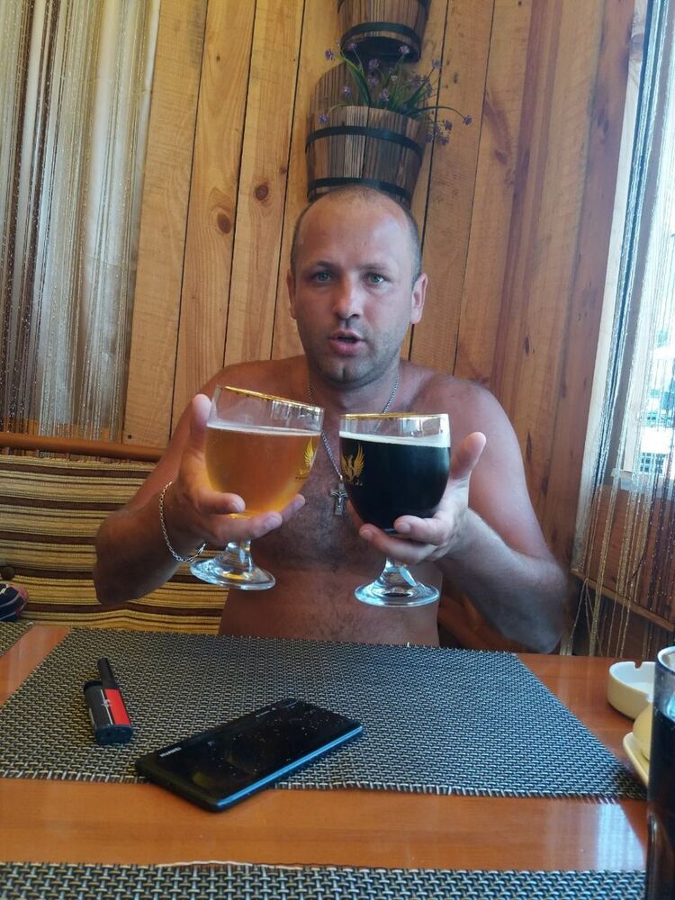  ,   Yrij, 42 ,   ,   , c 