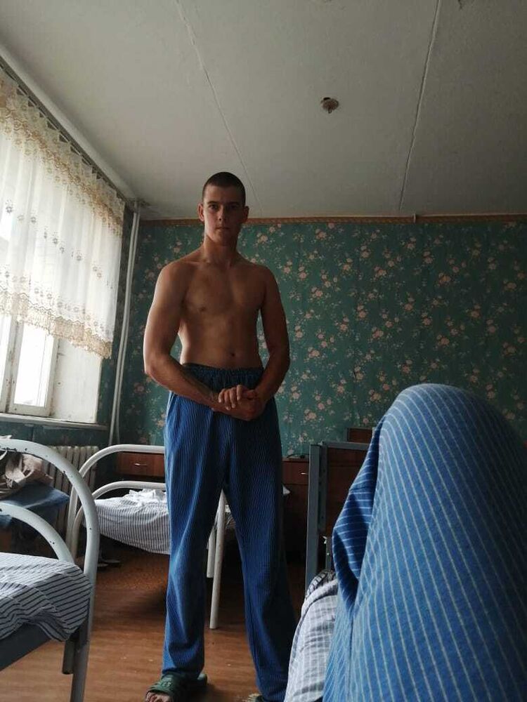  ,   Vladimir, 22 ,   ,   