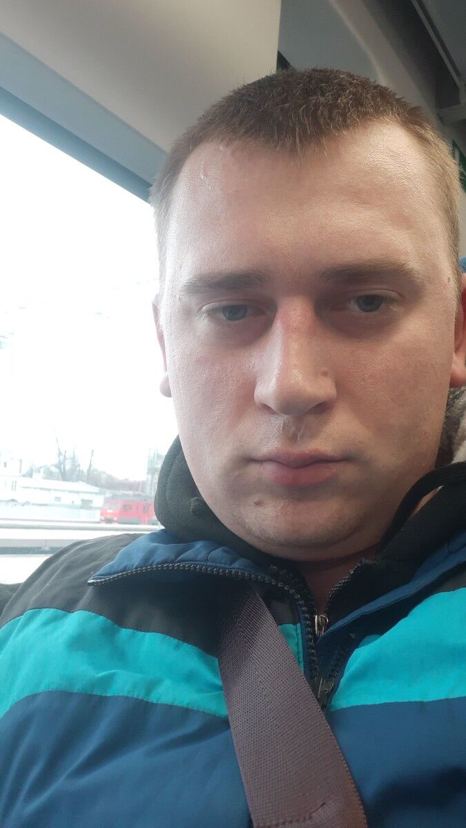  18853945  , 32 ,    -