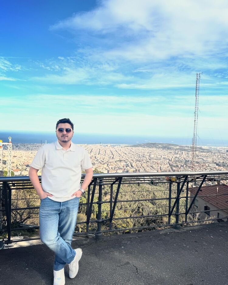  42281065  Chingiz, 28 ,    Ahaus