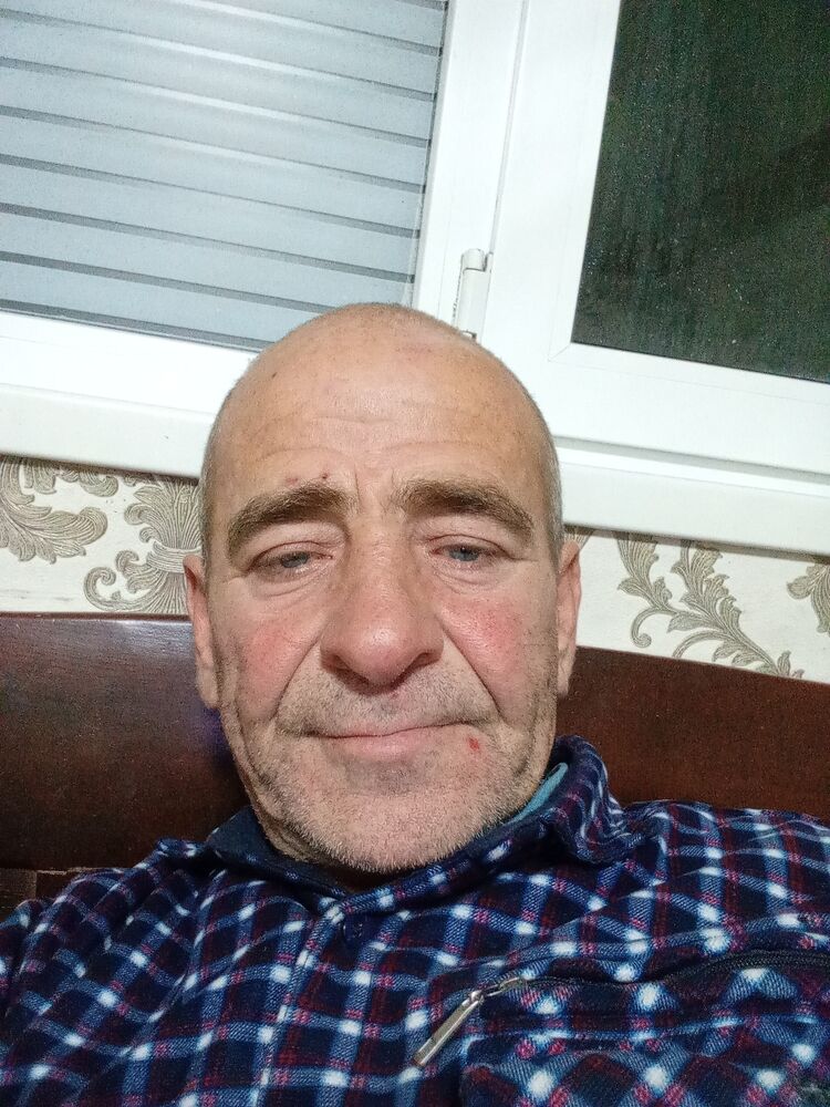 47960145  , 54 ,    