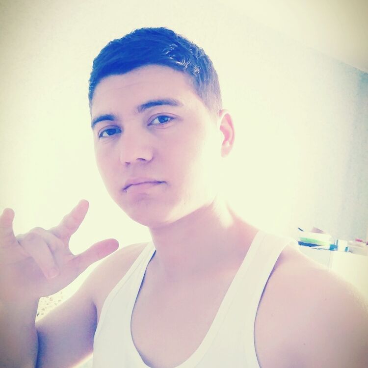  ,   Feruz, 33 ,   ,   , c 