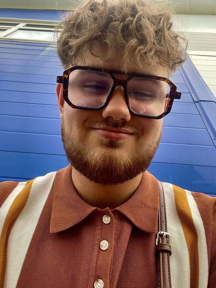 ���� 55827025 ����� ����, 18 ���, ���� ���������� � ���������