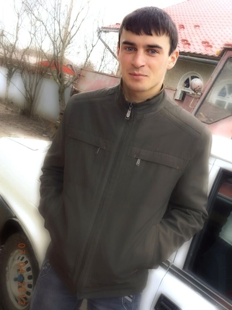  -,   , 32 ,   