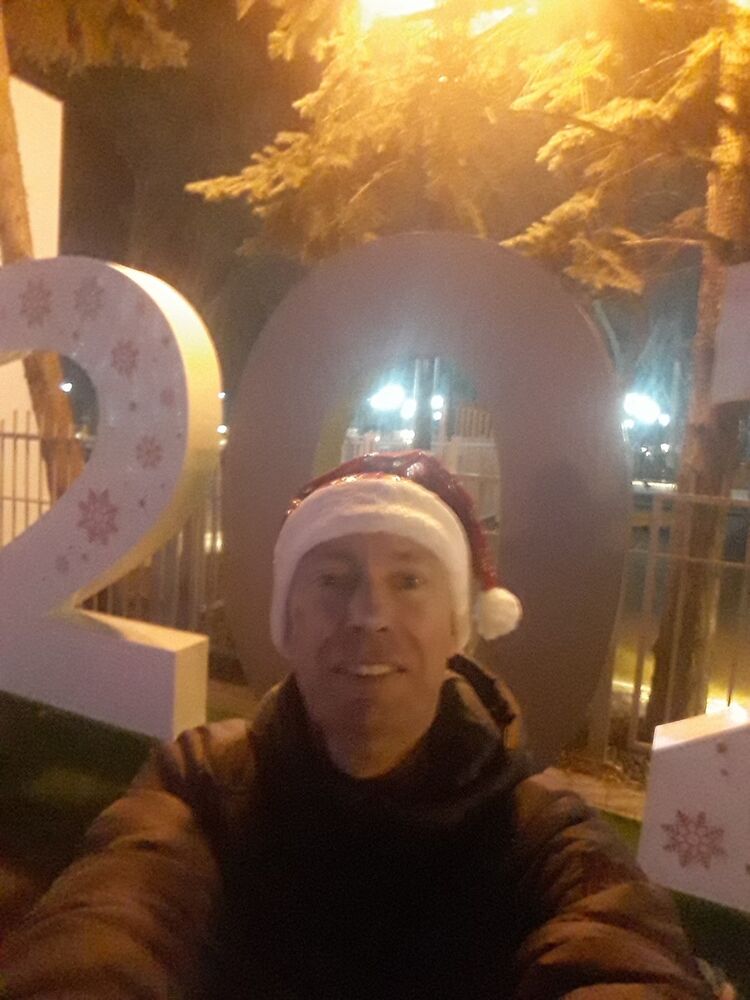  18669385  , 49 ,     