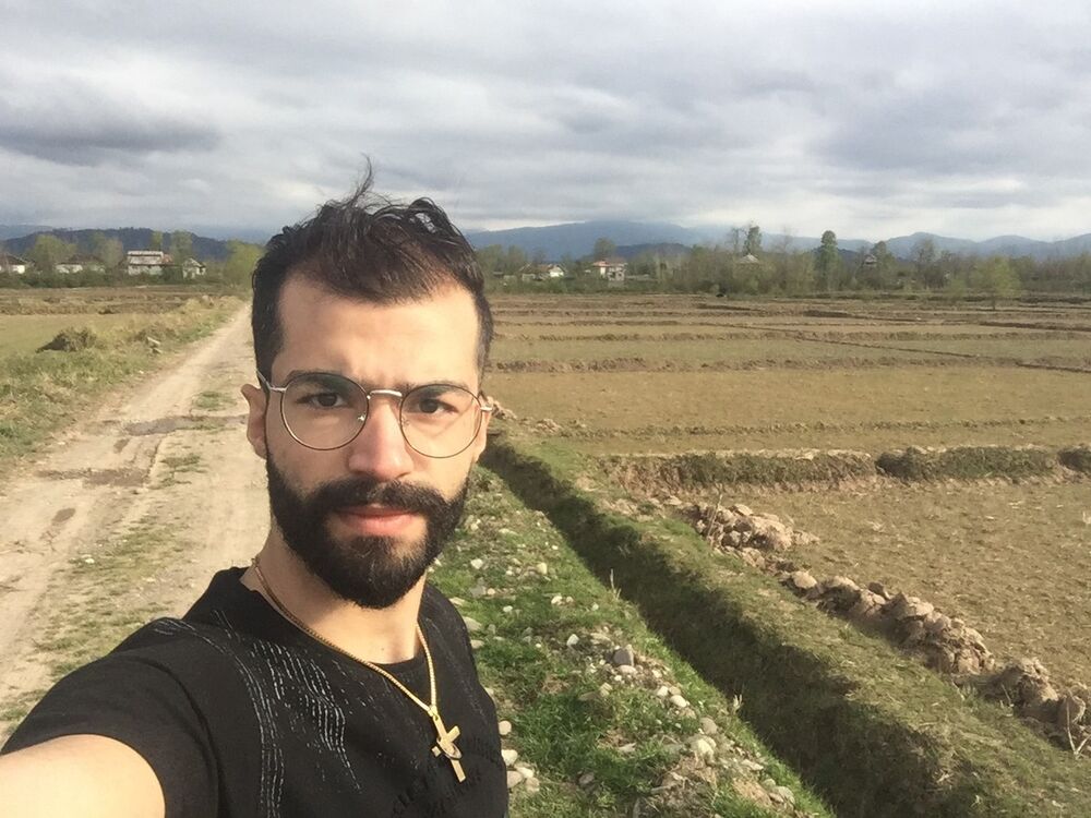  ,   Ali, 26 ,   ,   , c 