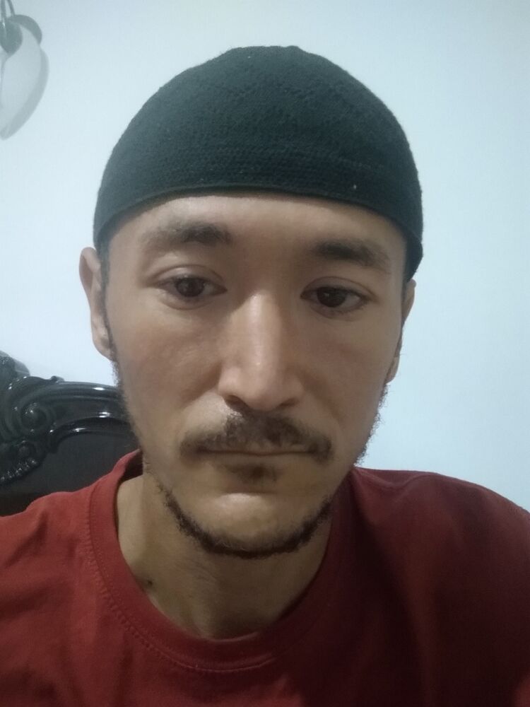  27611305  Jamshid, 33 ,    