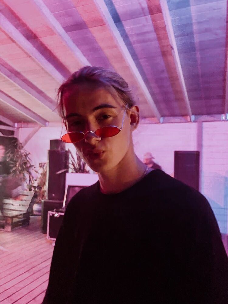  ,   , 21 ,   ,   