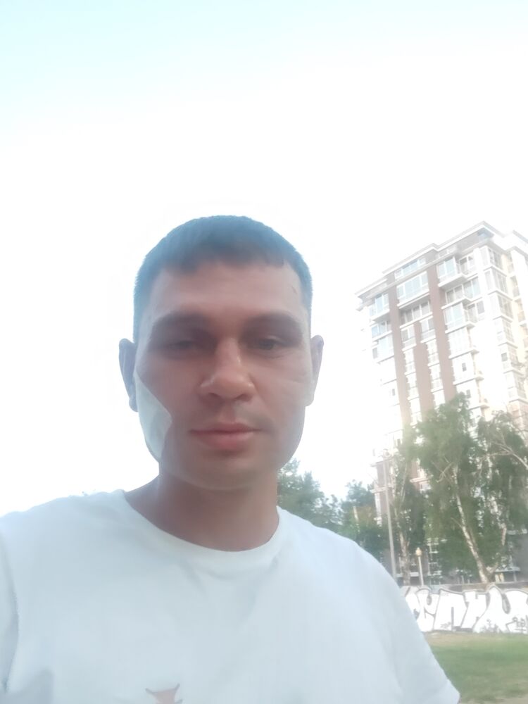  38407345  , 35 ,    