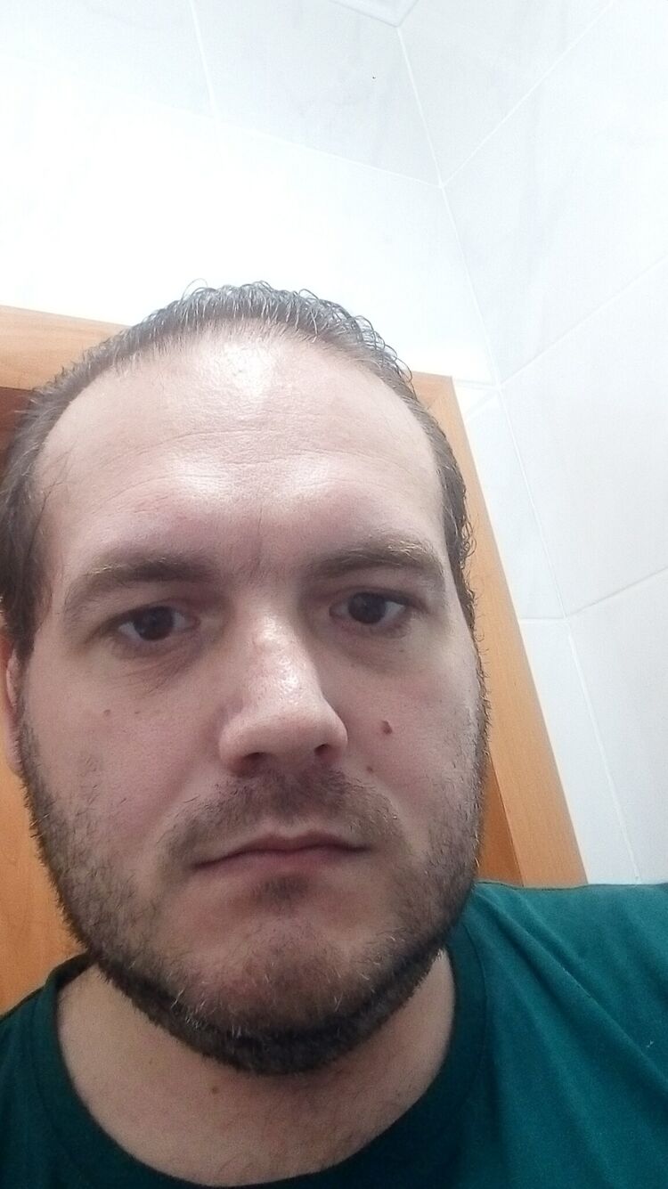  31711295  , 39 ,    